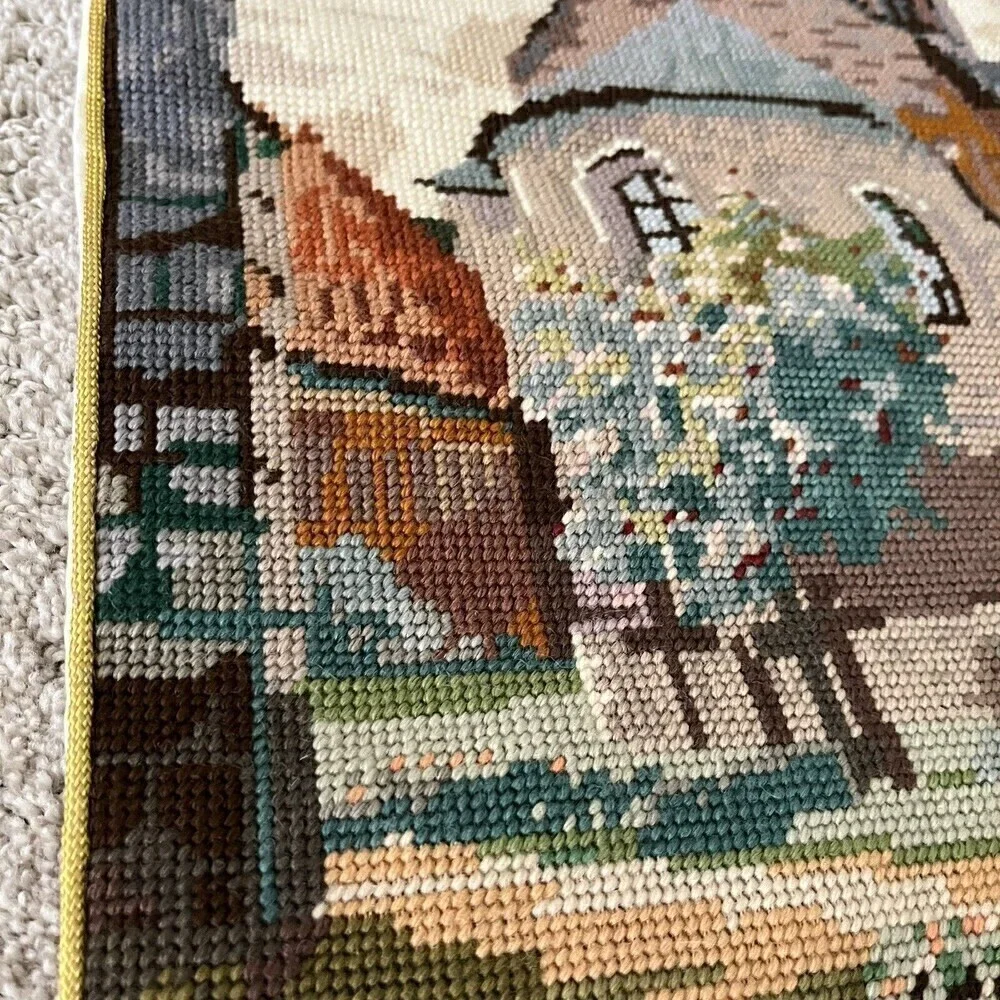 Hildesheimer Dom Cathedral Germany St Mary's Needlepoint Rosebush Hildesheim